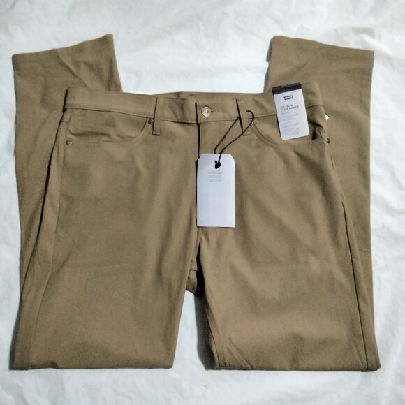 LEVIS Men 511 Slim Tech Pants High Stretch Quick Dry UPF50+ Tan 36x32 - Picture 1 of 6